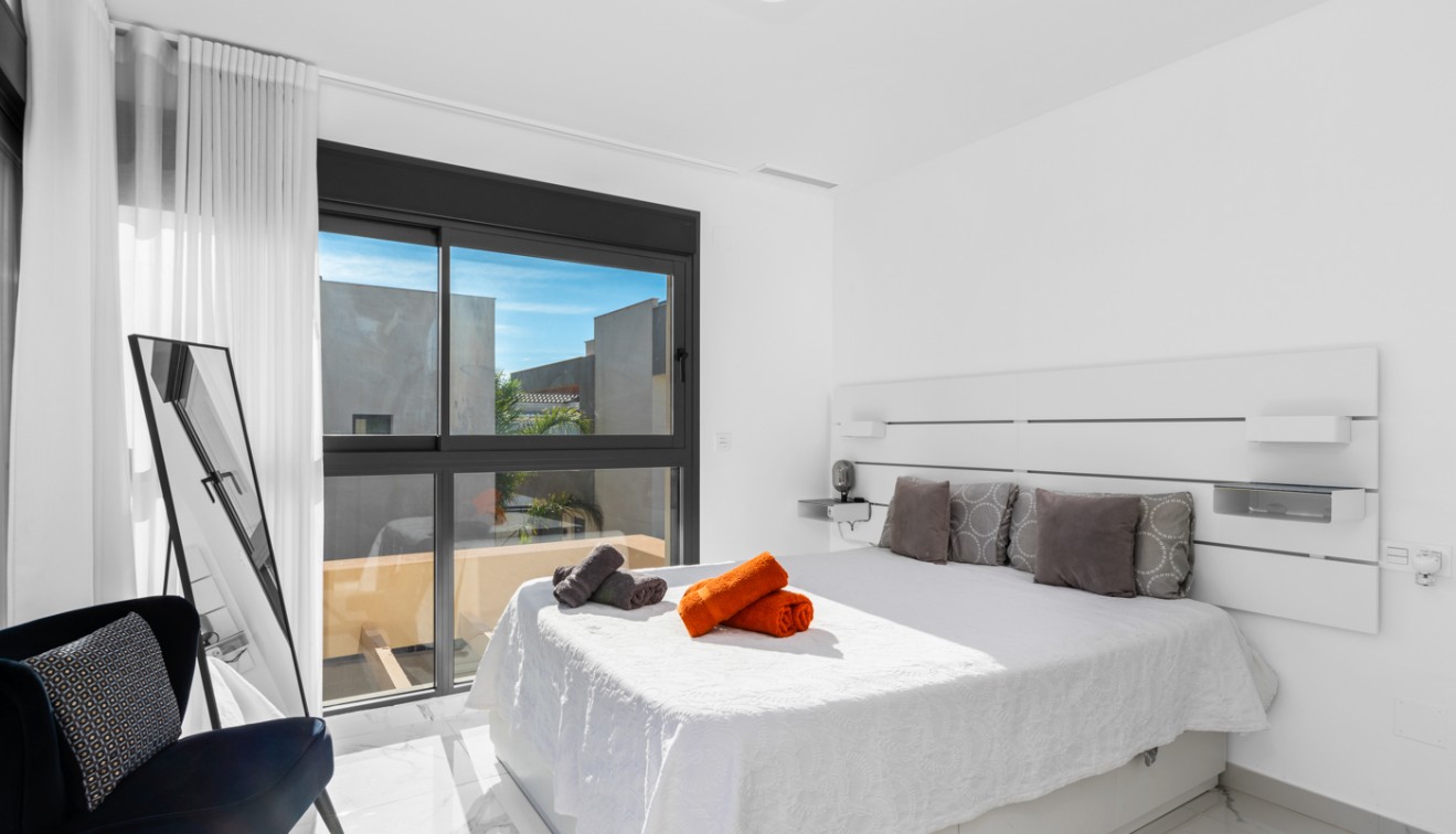 Sale - Villa - Los Montesinos