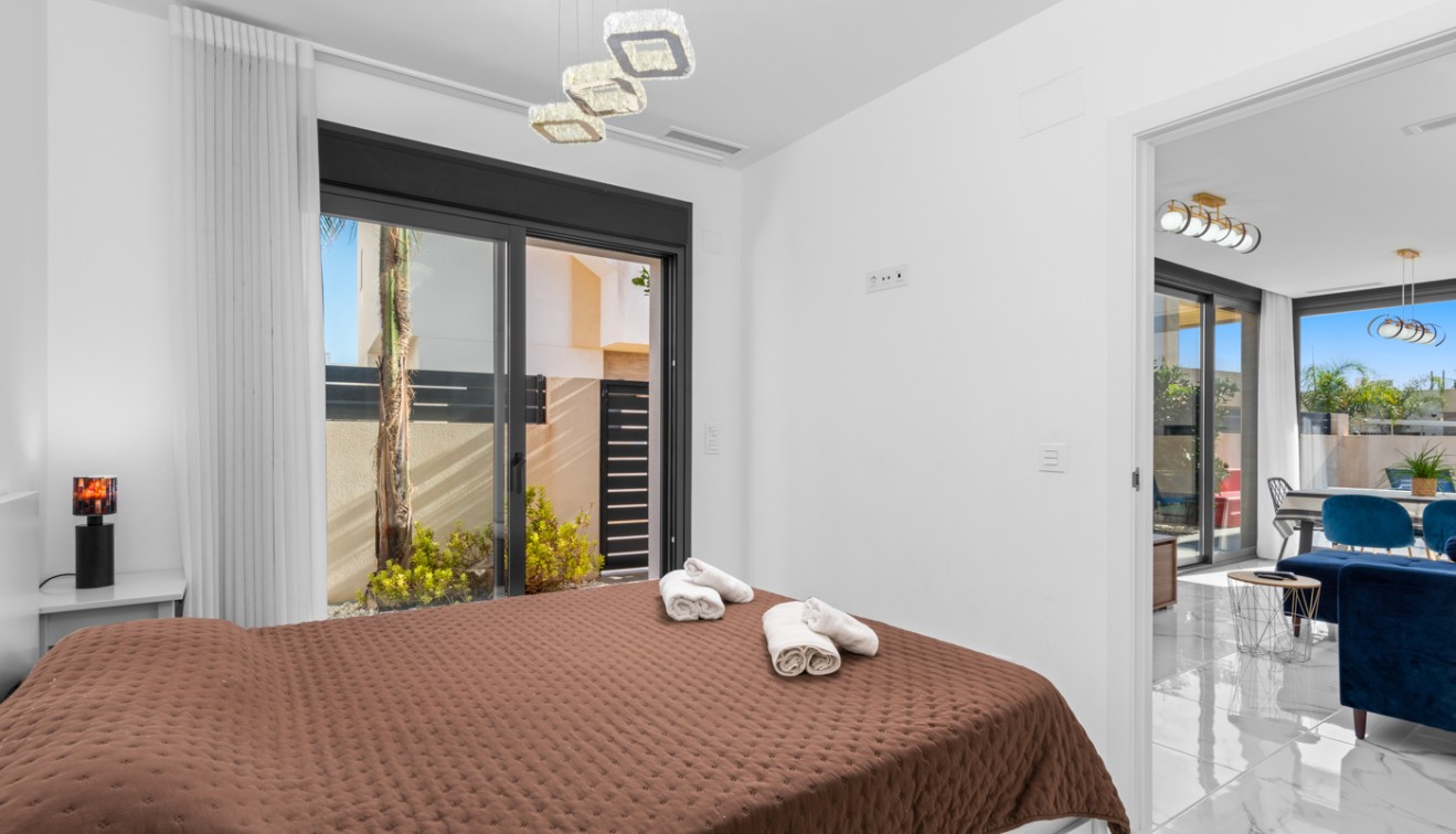 Sale - Villa - Los Montesinos