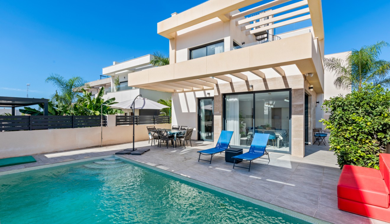 Sale - Villa - Los Montesinos