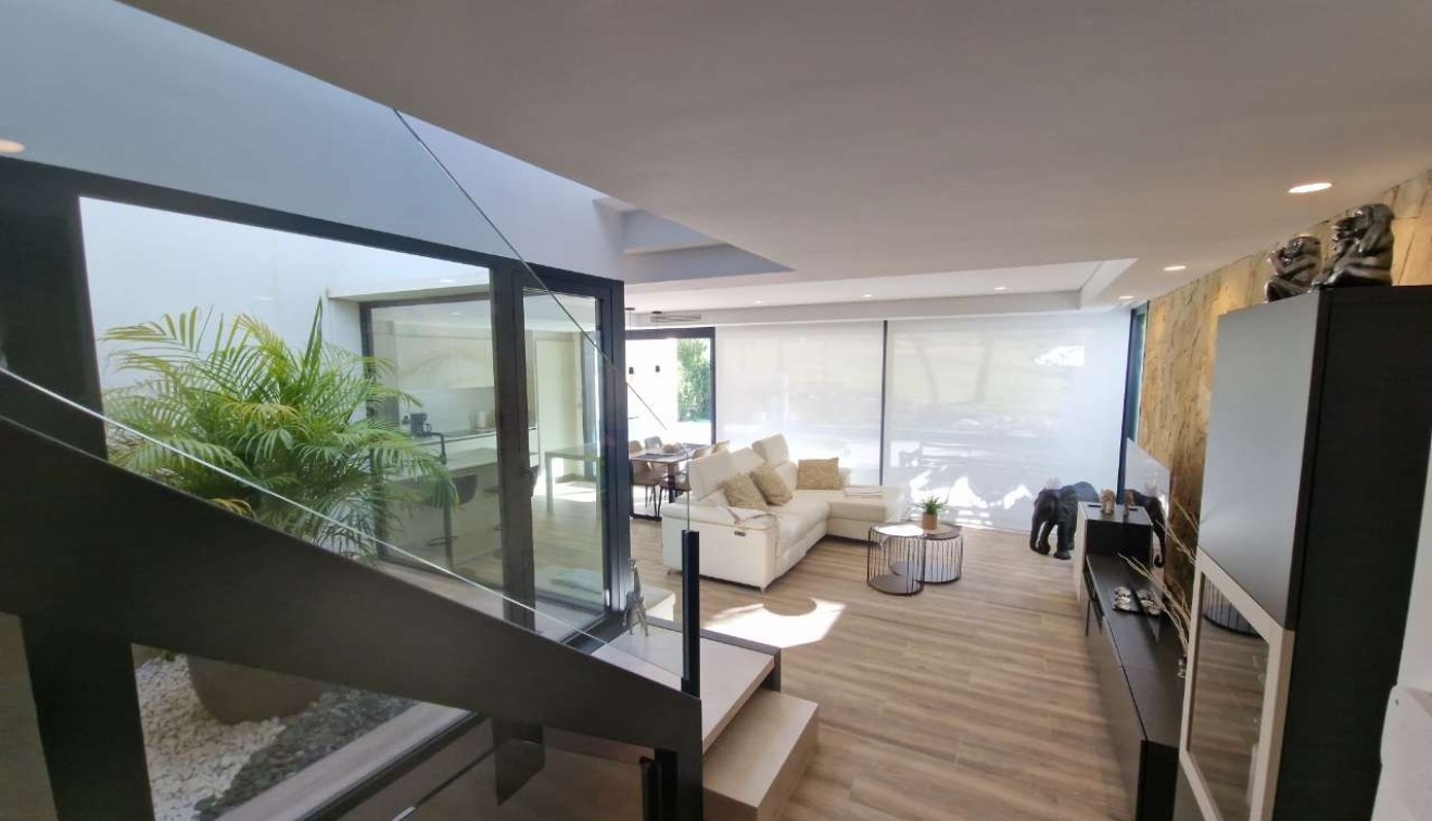 Sale - Villa - Monforte del Cid - Font del Llop