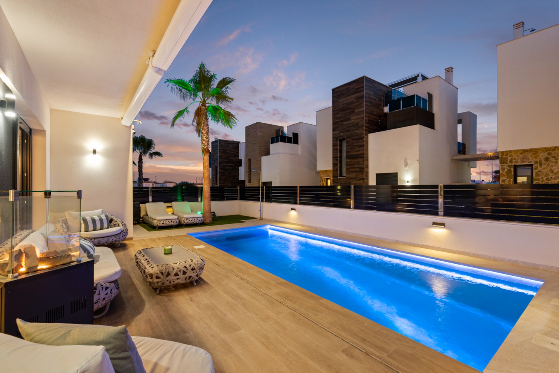 Sale - Villa - Orihuela costa - Lomas de Cabo Roig