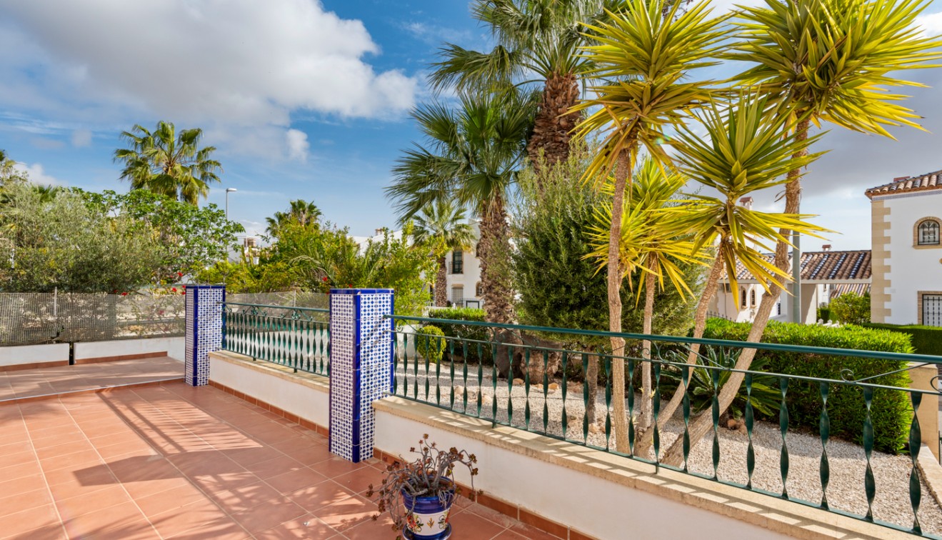 Sale - Villa - Orihuela costa - Villamartín