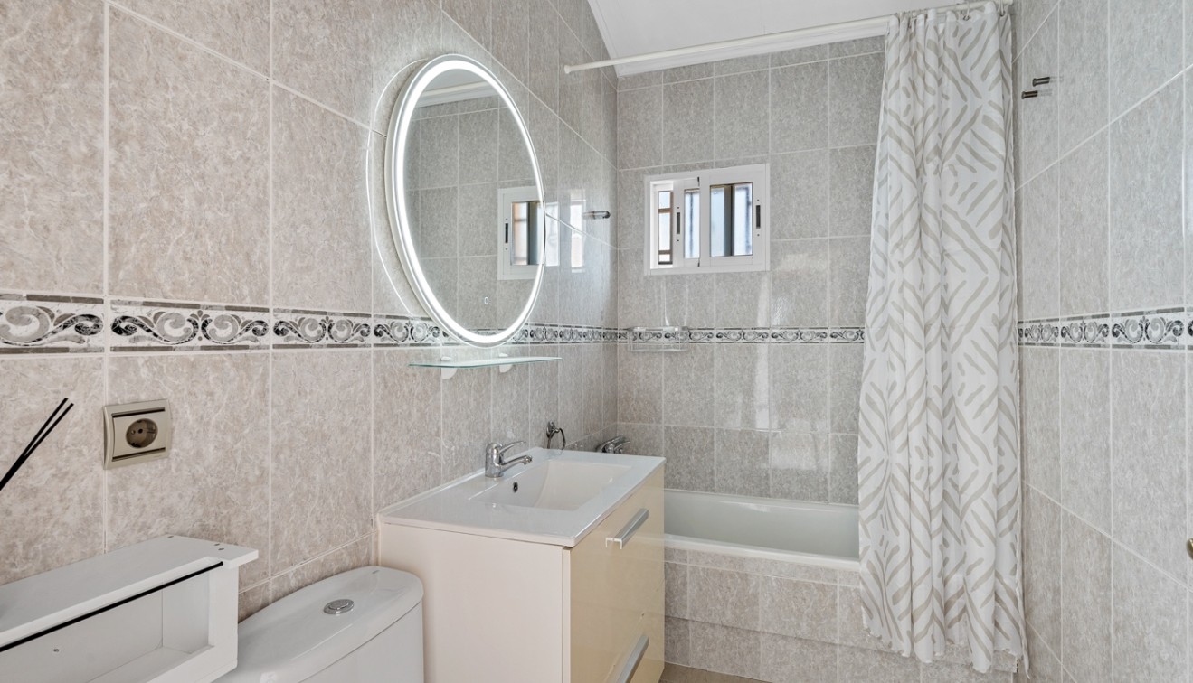 Sale - Villa - Polop