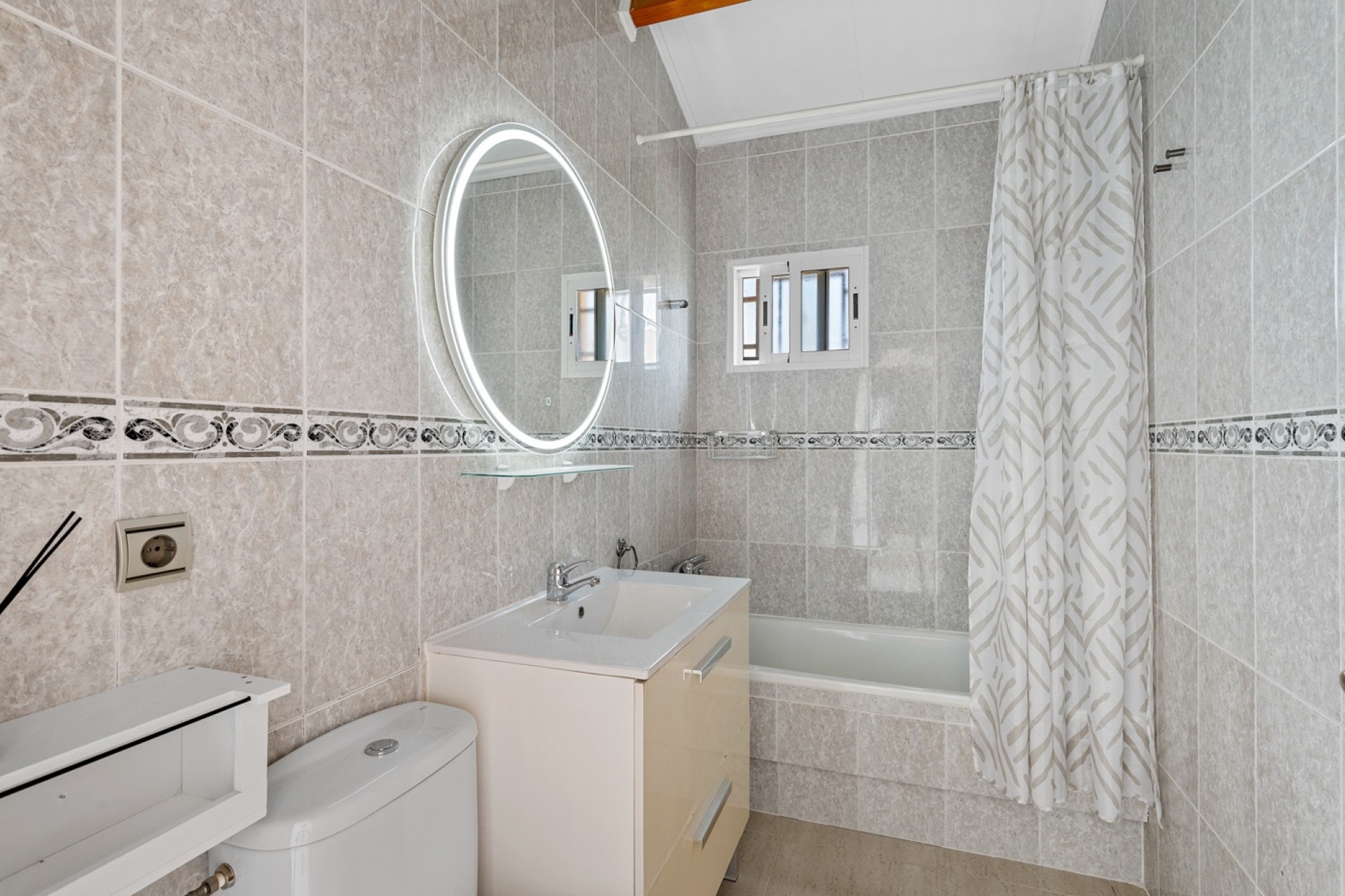 Sale - Villa - Polop