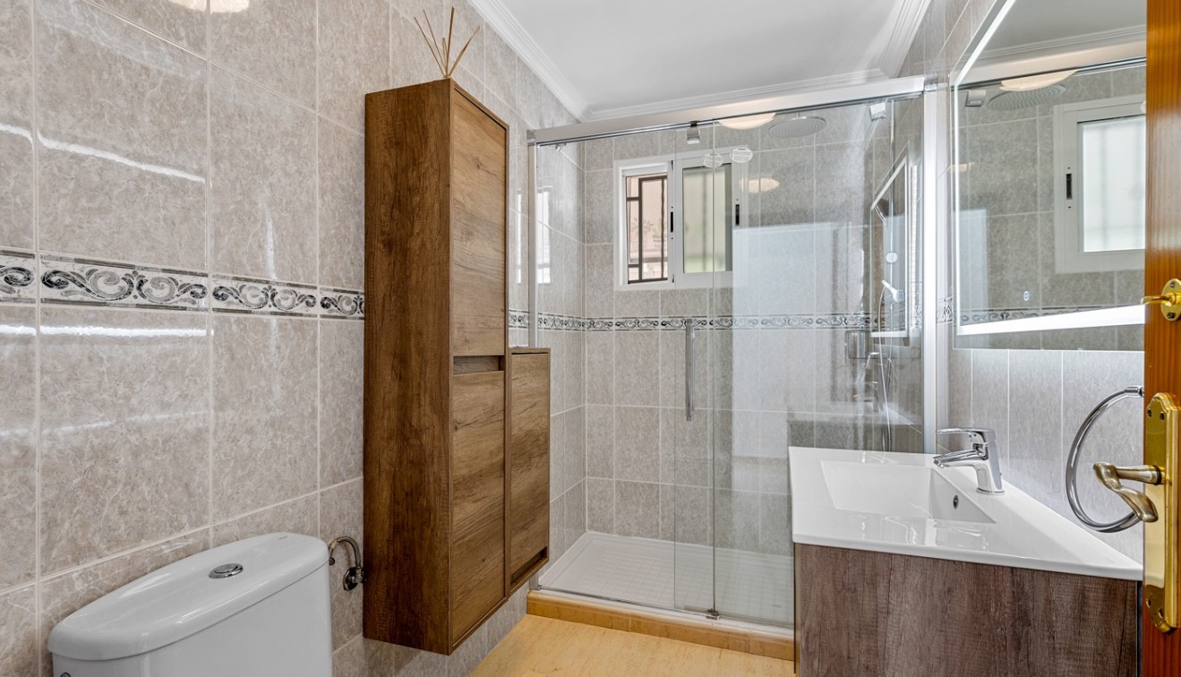 Sale - Villa - Polop