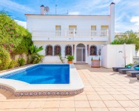 Sale - Villa - San Isidro