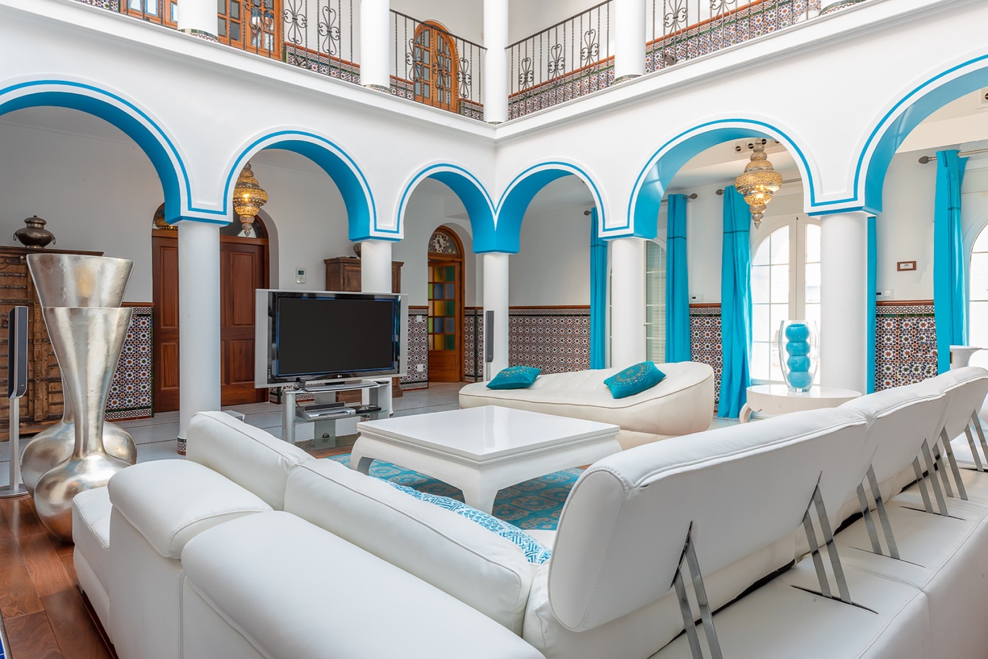 Sale - Villa - San Isidro