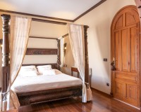 Sale - Villa - San Isidro