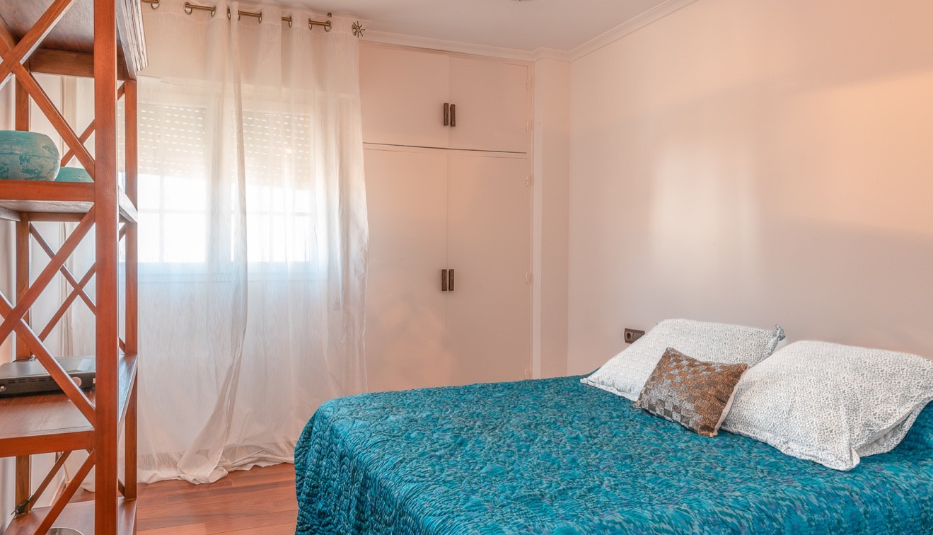 Sale - Villa - San Isidro