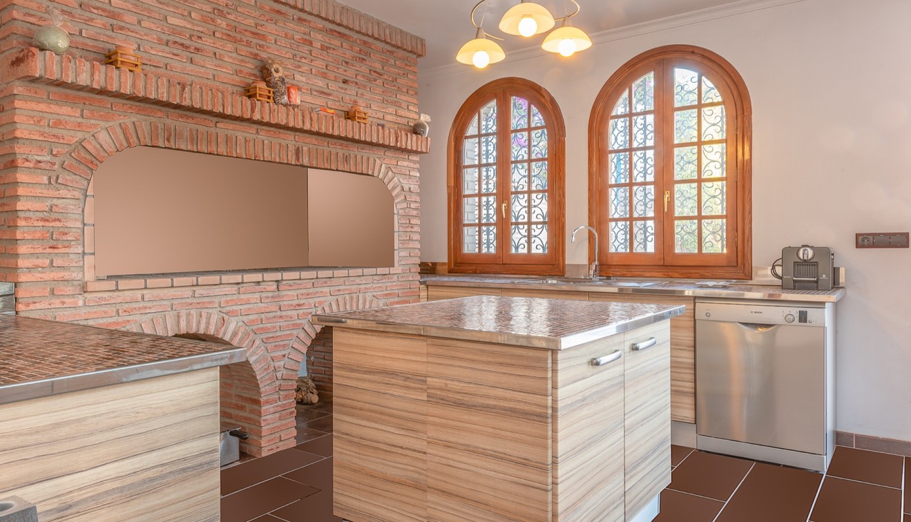 Sale - Villa - San Isidro