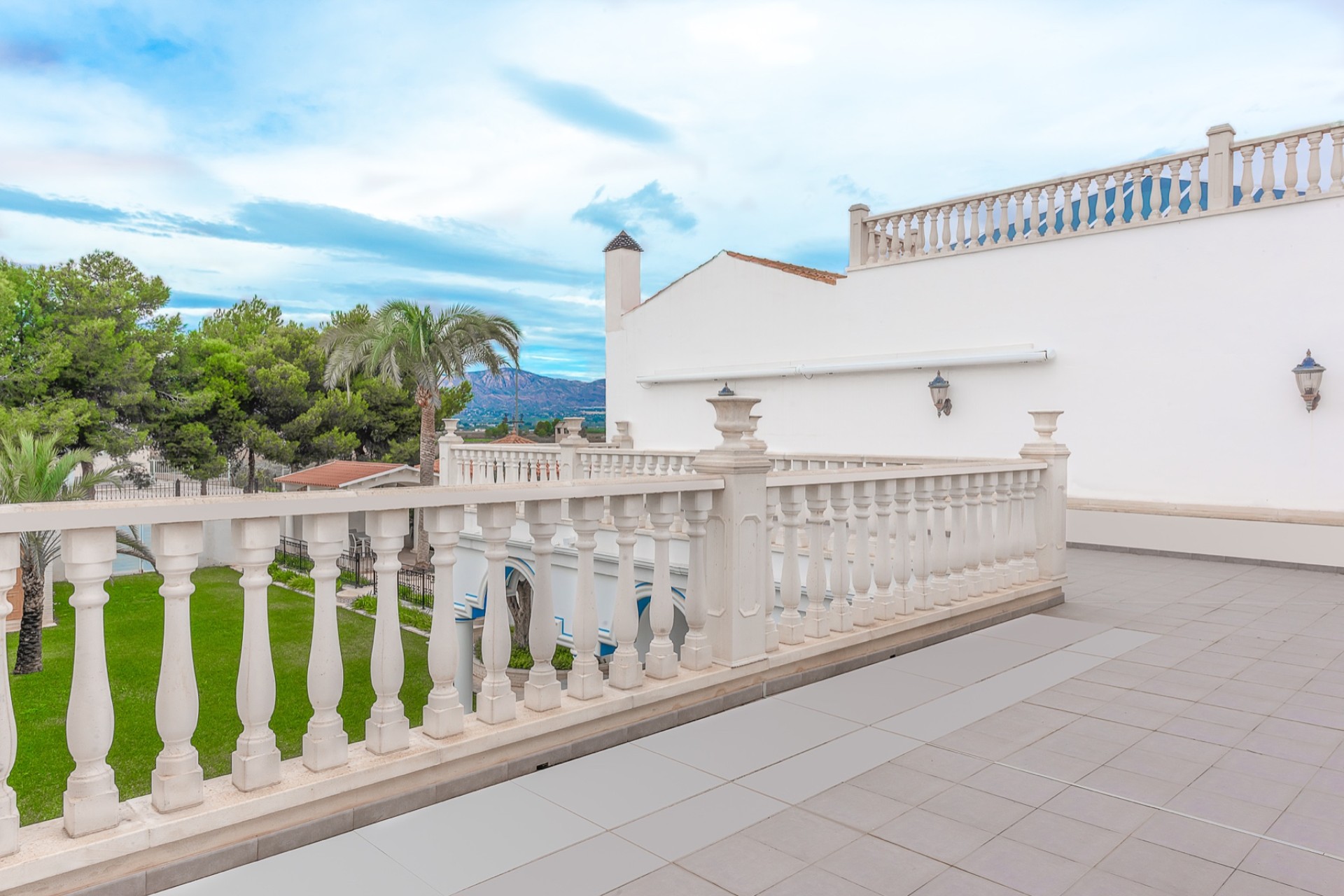 Sale - Villa - San Isidro
