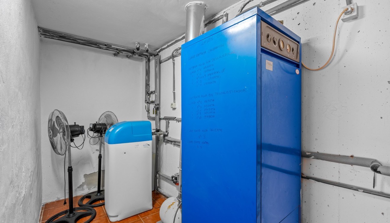 Sale - Villa - Torrevieja - La Mata