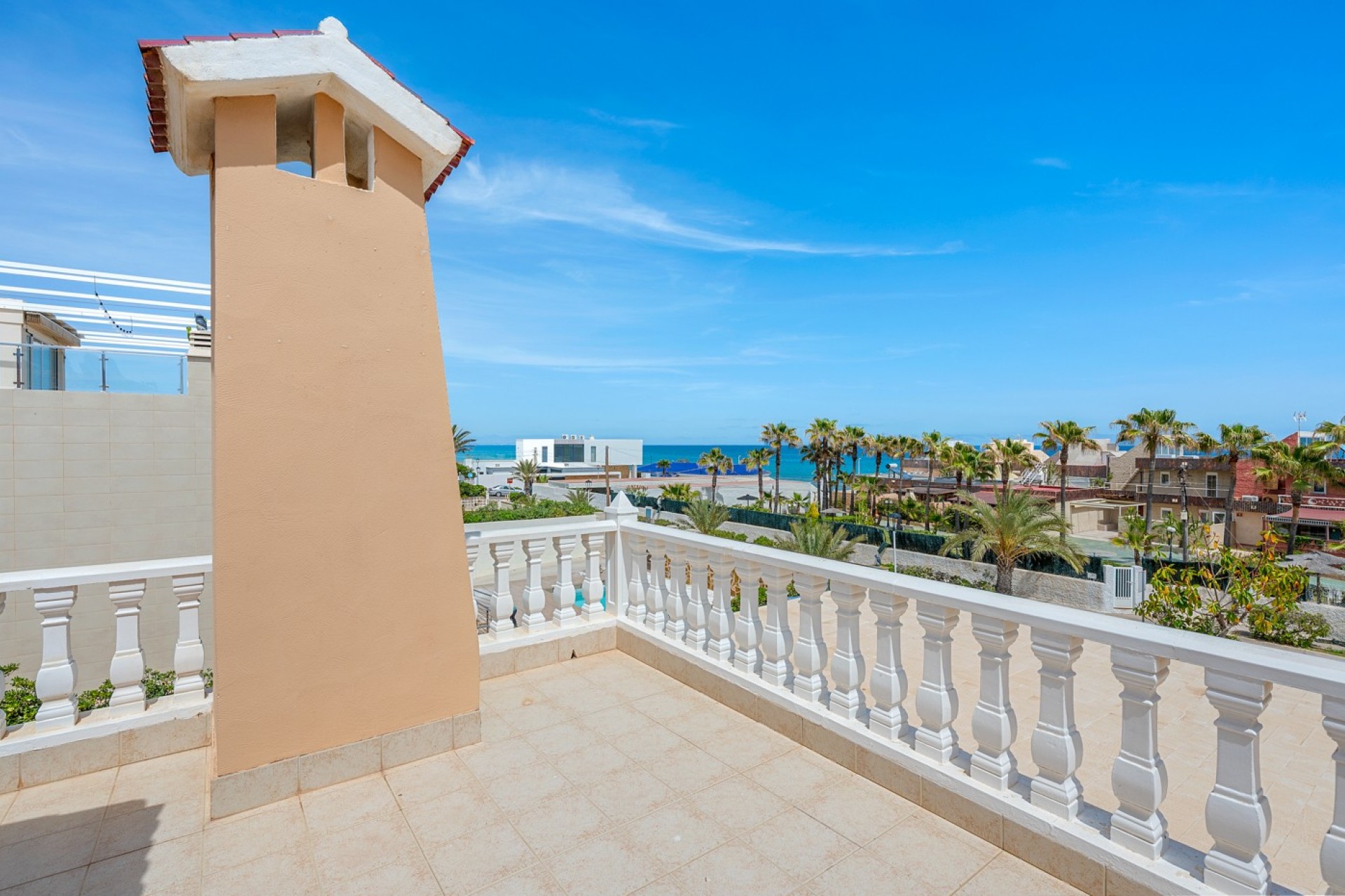 Sale - Villa - Torrevieja - La Mata