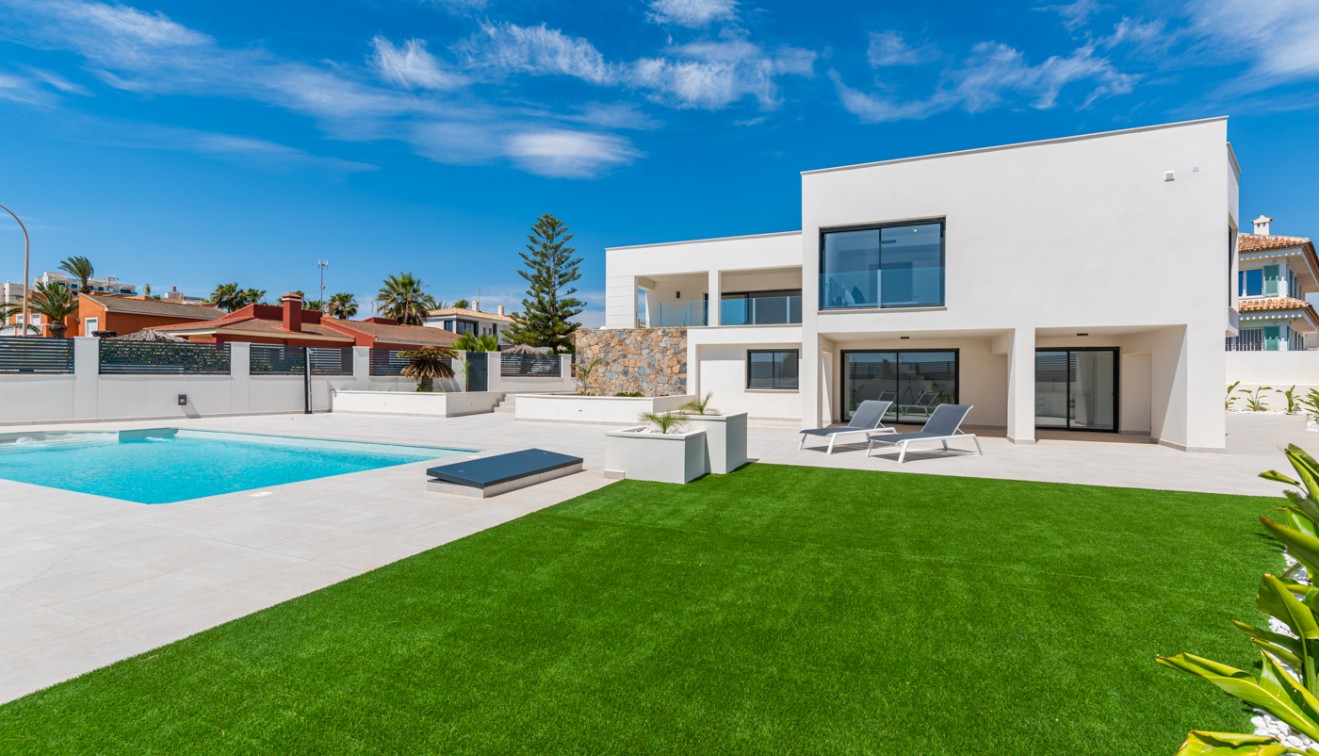 Sale - Villa - Torrevieja - La veleta