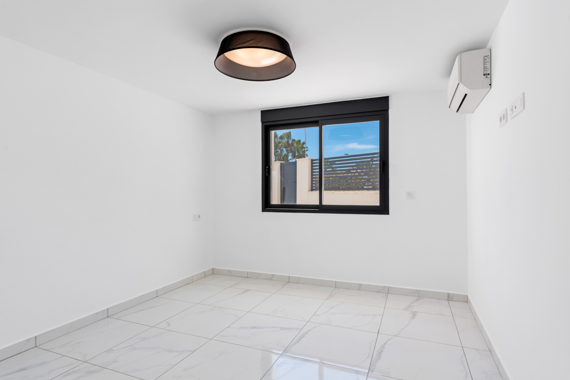 Sale - Villa - Torrevieja - La veleta