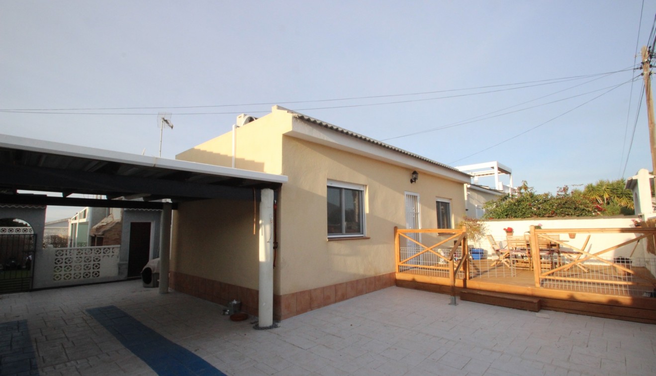 Sale - Villa - Torrevieja - Torrevieja  La Siesta