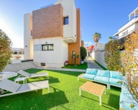 Sale - Villa - Torrevieja