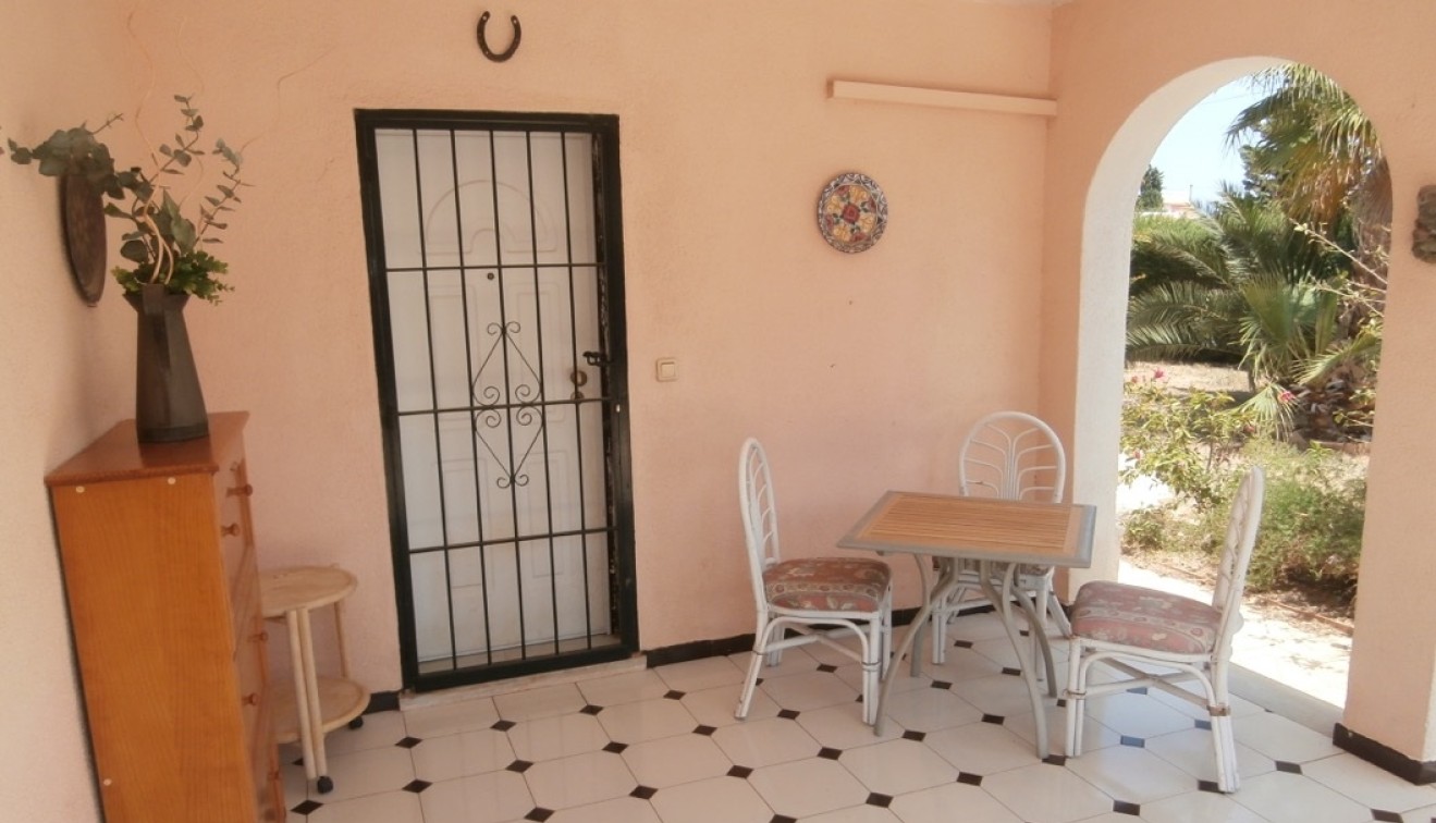 Sale - Villa - Torrevieja