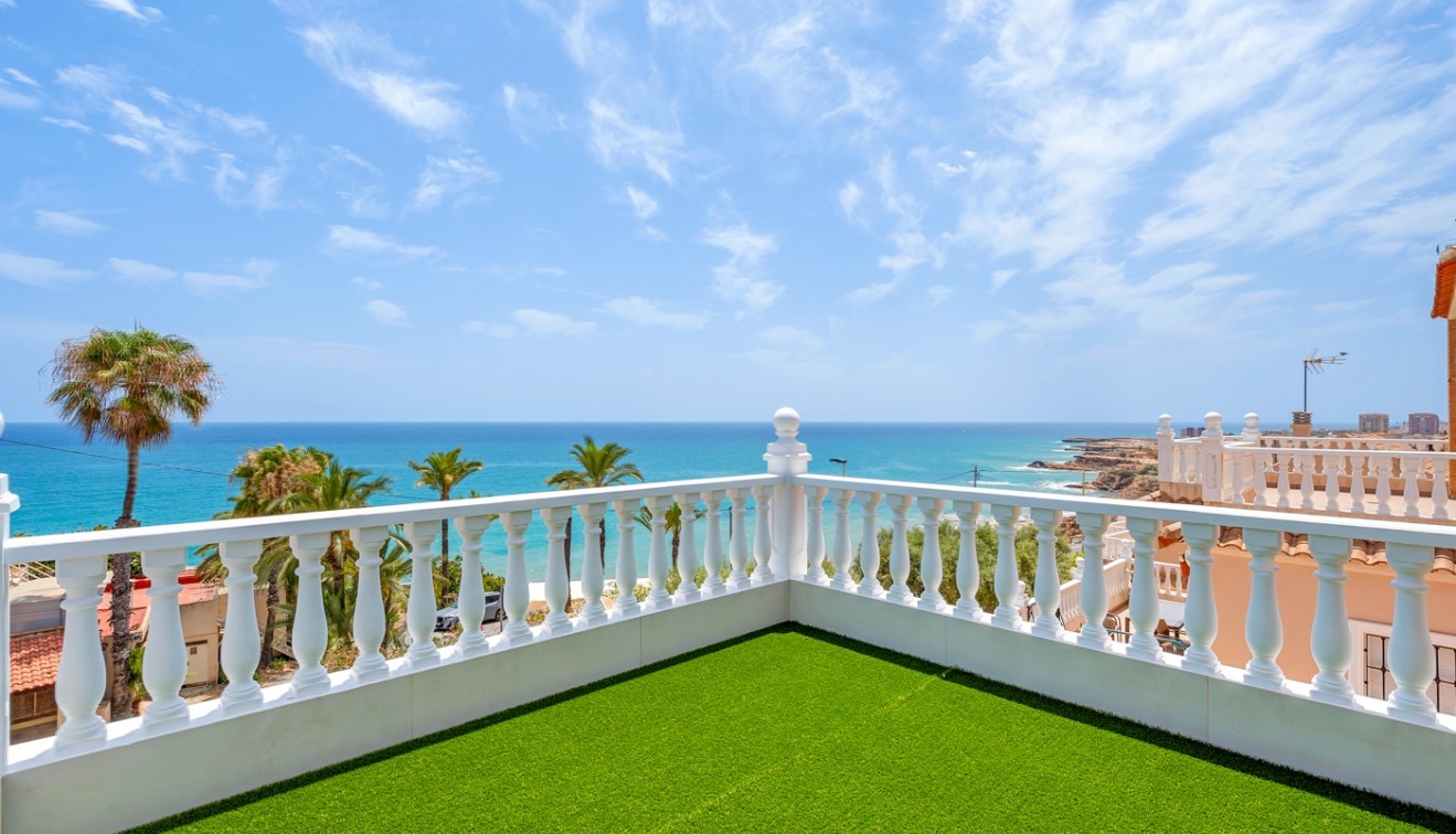 Sale - Villa - Torrevieja