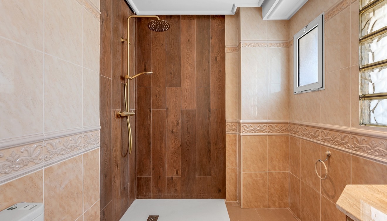 Sale - Villa - Torrevieja