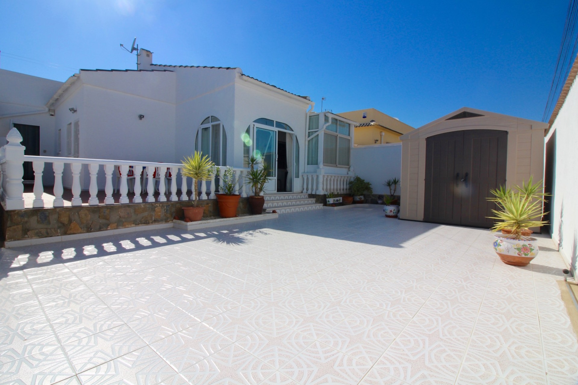 Sale - Villa - Torrevieja
