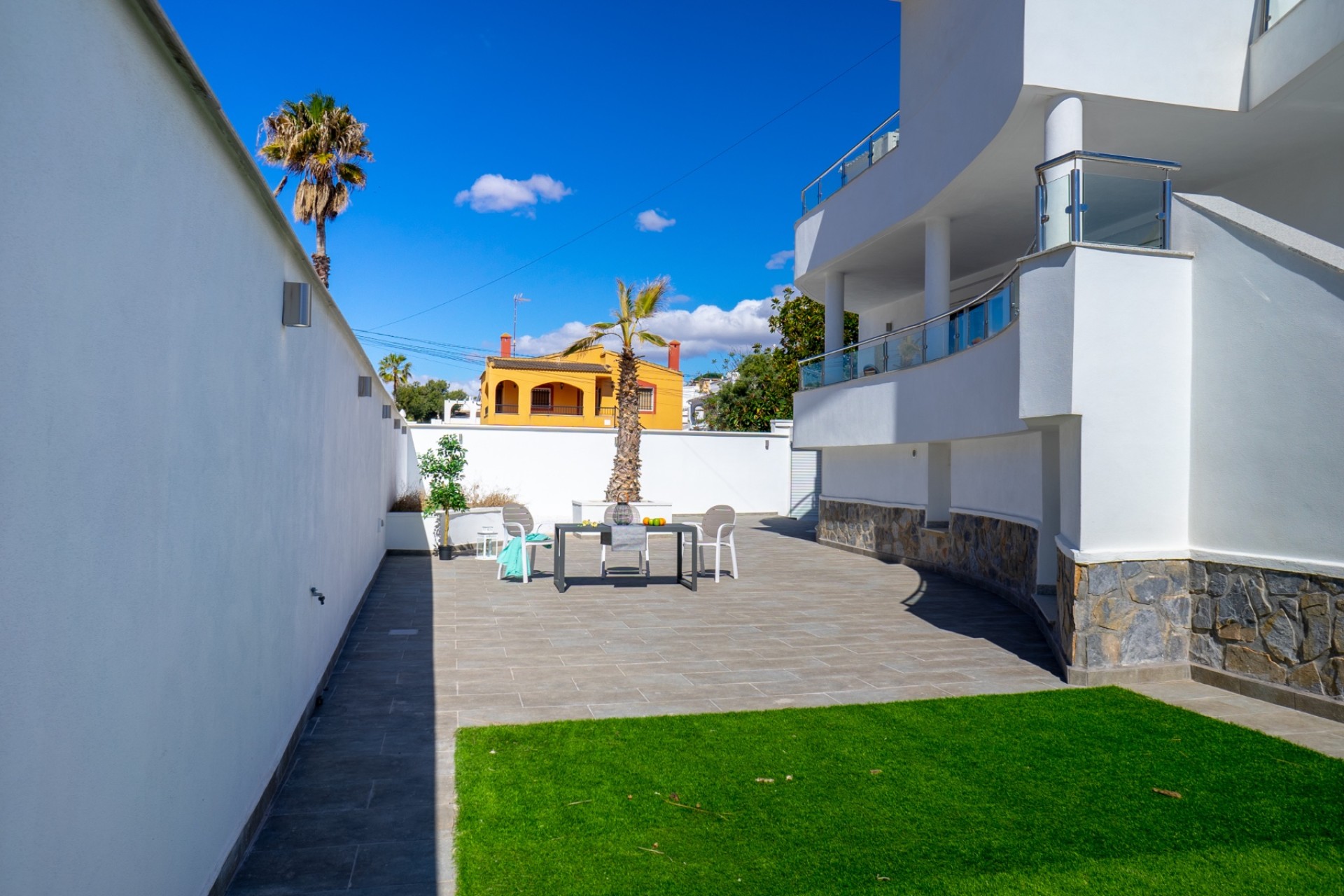 Sale - Villa - Torrevieja