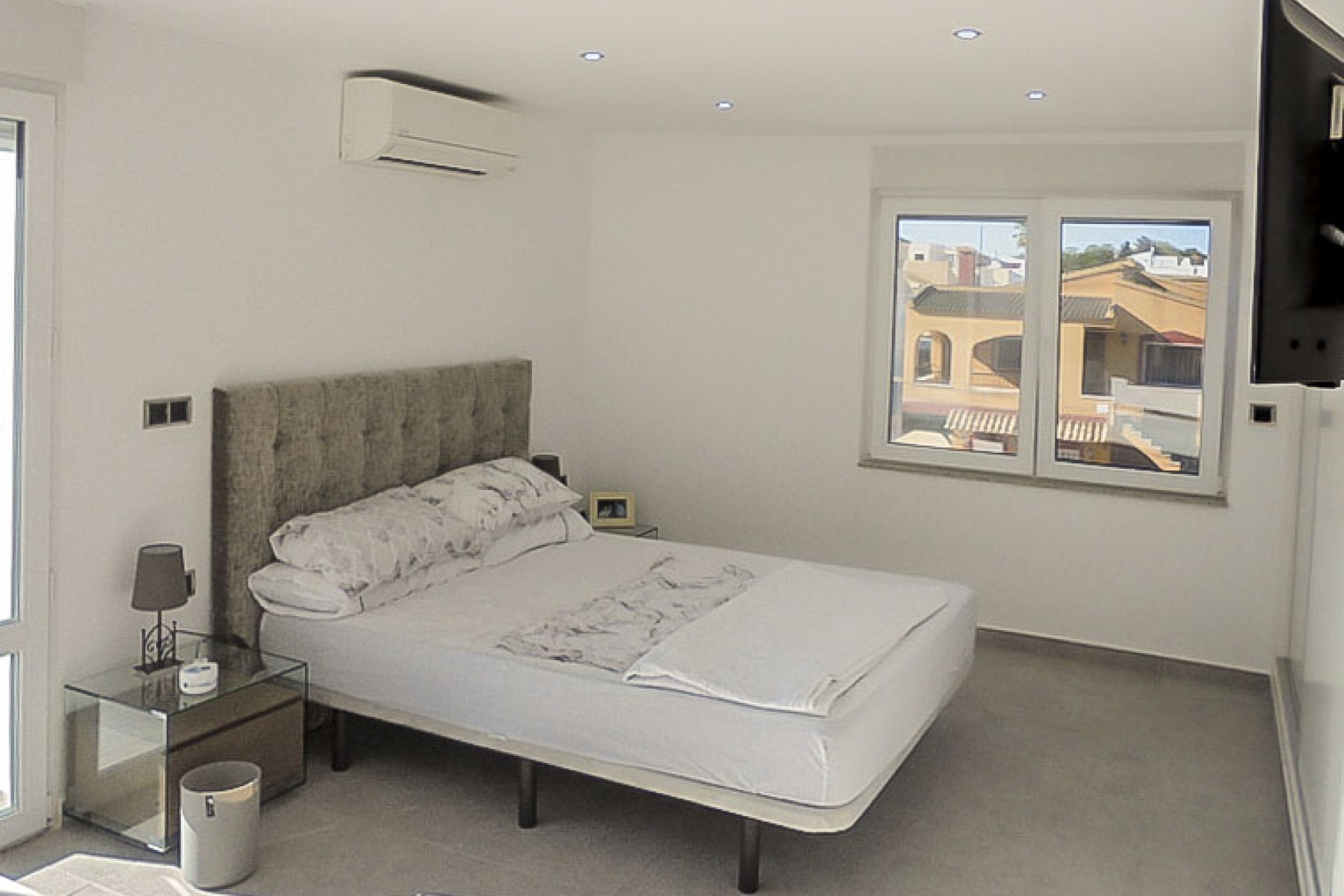 Sale - Villa - Torrevieja