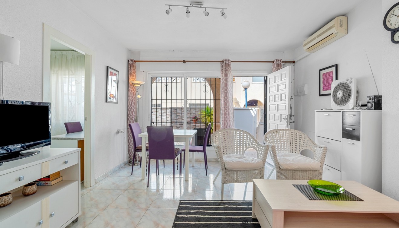 Sprzedaż - Townhouse - ﻿Torrevieja (Alicante) - Spain