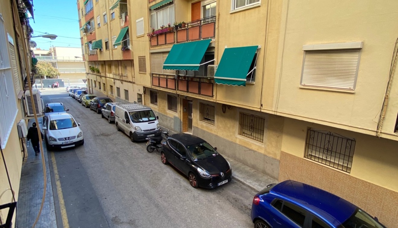 Sprzedaż - Apartament - Alicante - Alicante center