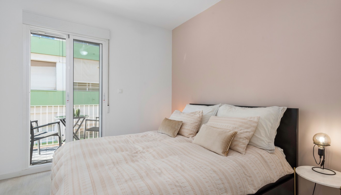 Sprzedaż - Apartament - Alicante - Alicante center