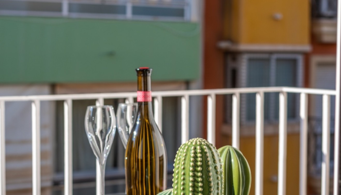 Sprzedaż - Apartament - Alicante - Alicante center