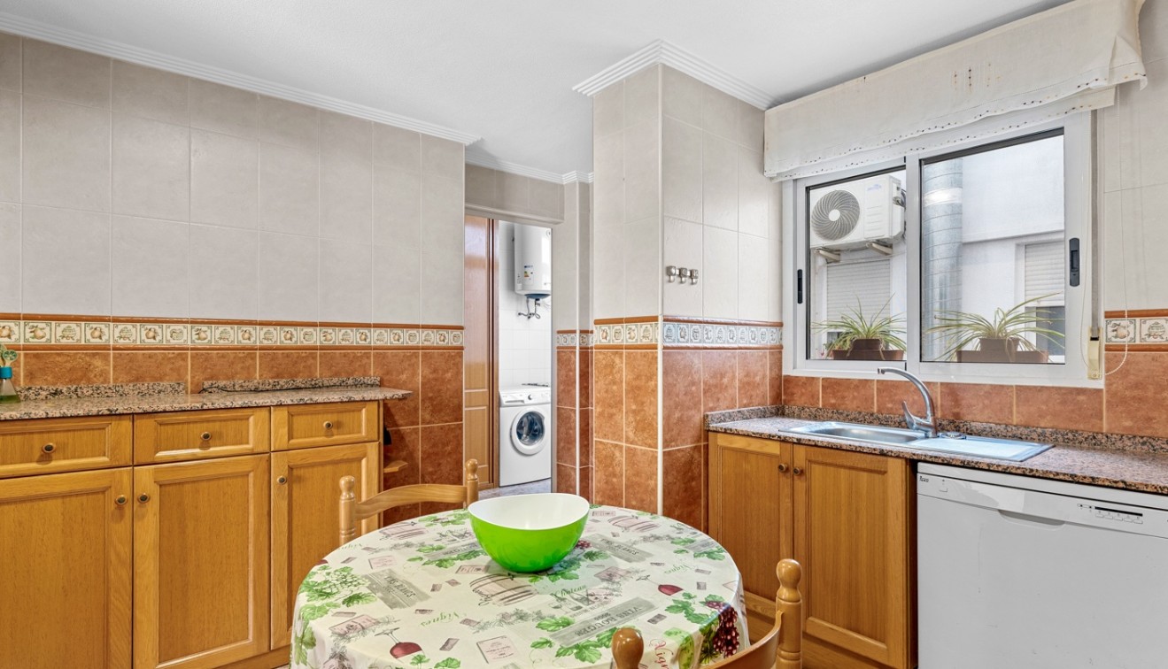 Sprzedaż - Apartament - Almoradí