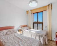 Sprzedaż - Apartament - Arenales del Sol - Segunda linea playa