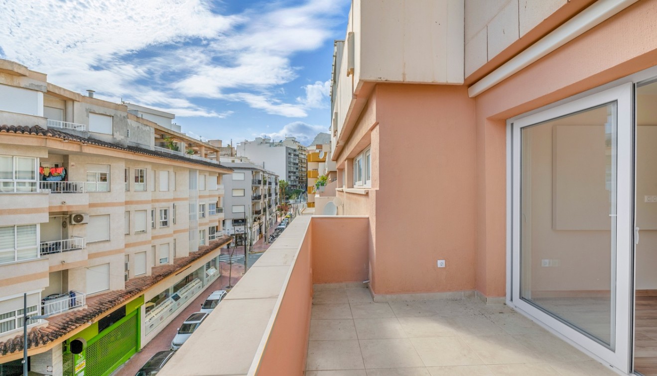Sprzedaż - Apartament - Calpe - Centro