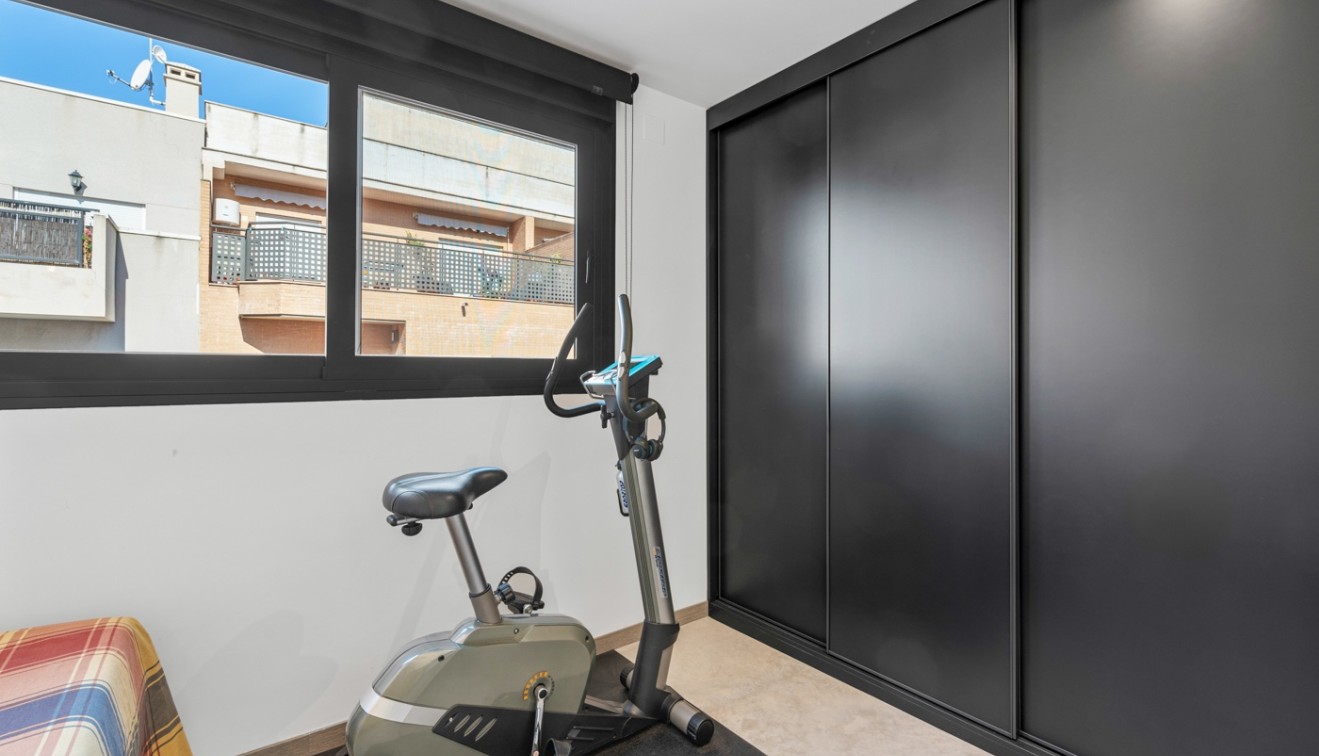 Sprzedaż - Apartament - Formentera del Segura