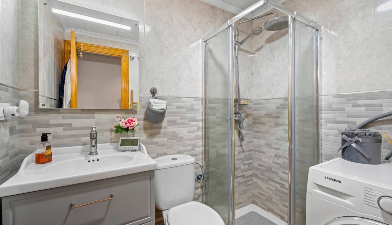 Sprzedaż - Apartament - Guardamar del Segura - Guardamar