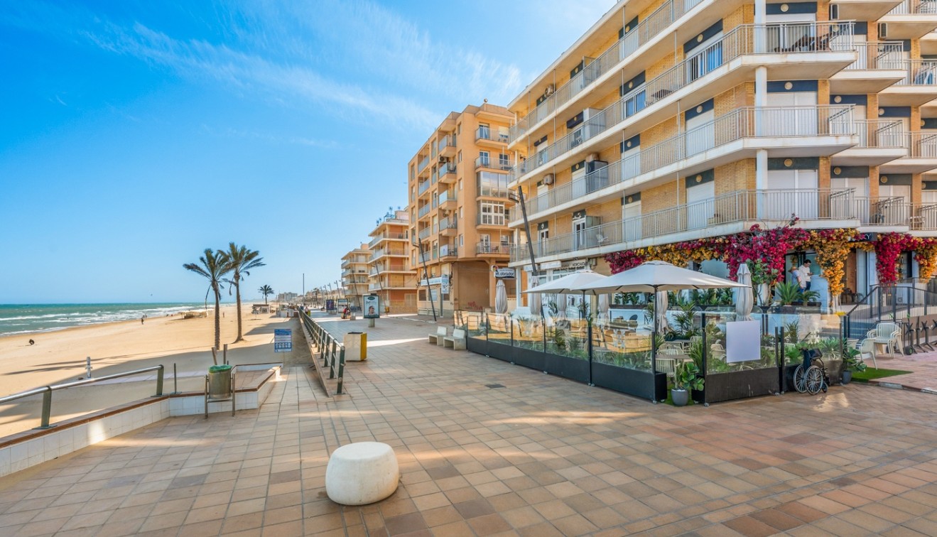 Sprzedaż - Apartament - Guardamar del Segura - Guardamar