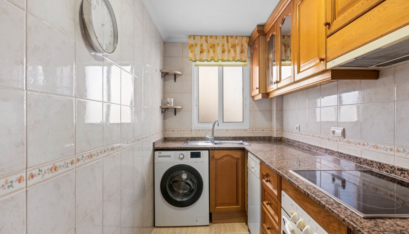 Sprzedaż - Apartament - Guardamar del Segura - Pueblo