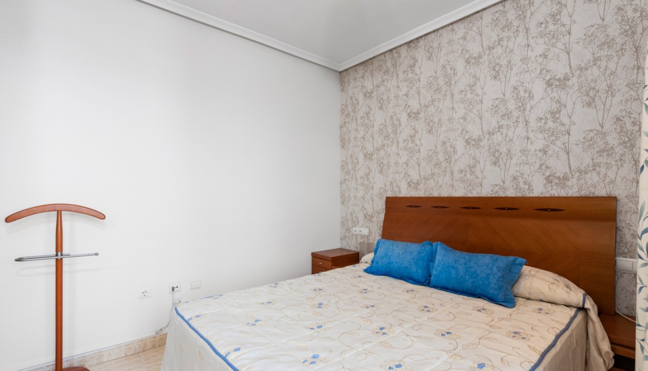 Sprzedaż - Apartament - Guardamar del Segura - Pueblo