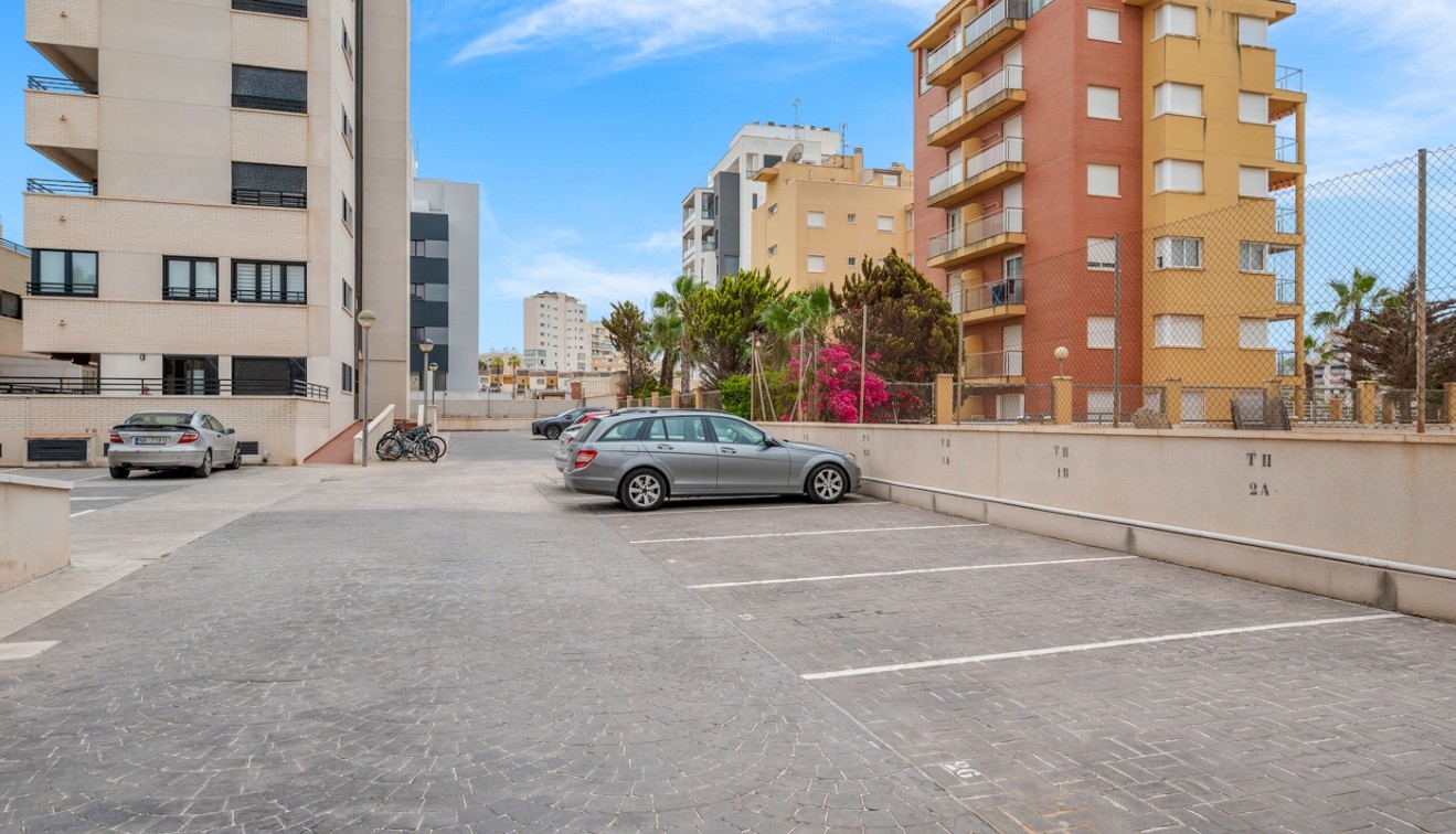 Sprzedaż - Apartament - Guardamar del Segura