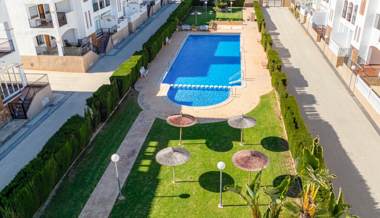 Sprzedaż - Apartament - Orihuela costa - La Ciñuelica