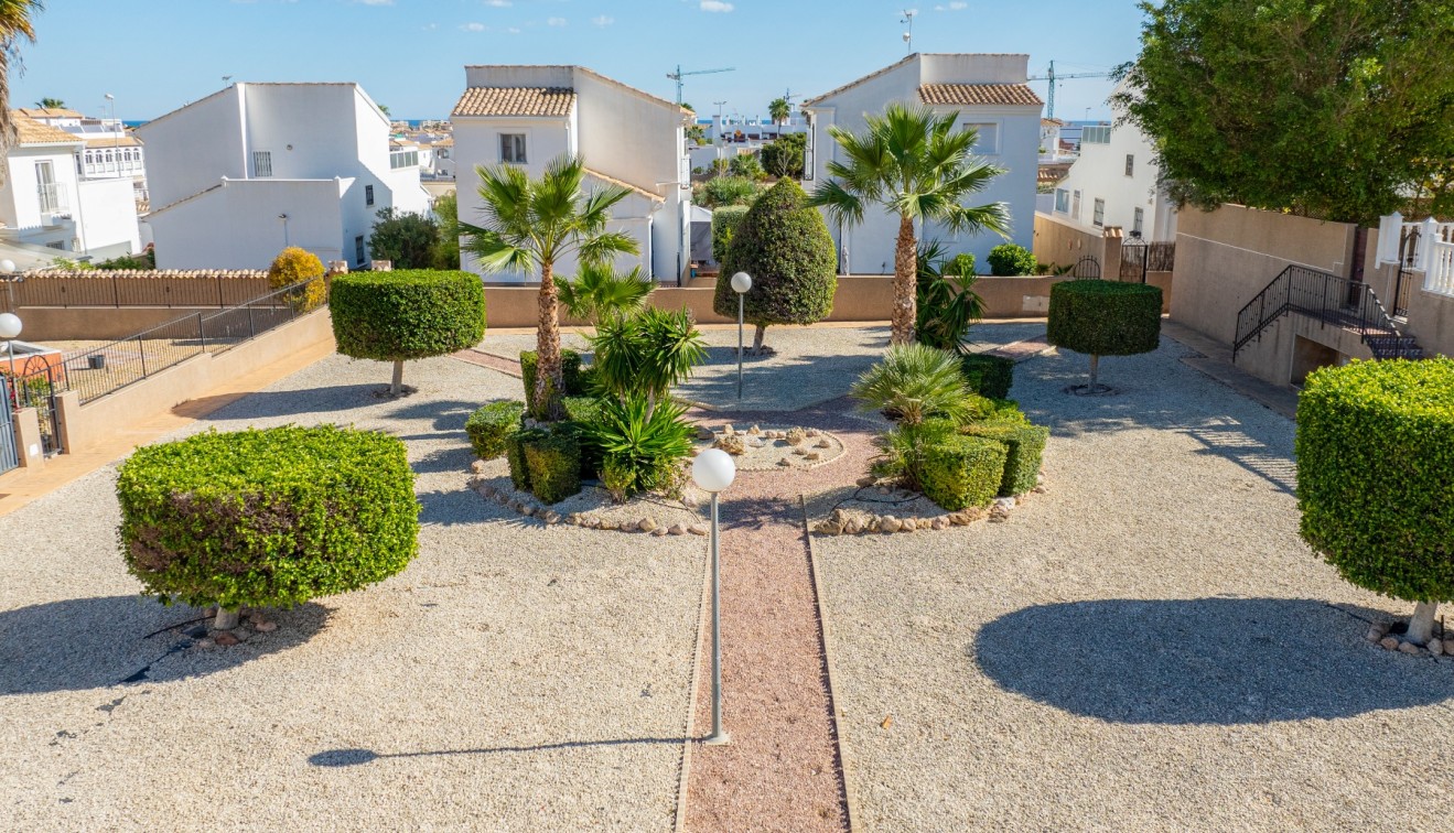 Sprzedaż - Apartament - Orihuela costa - La Ciñuelica