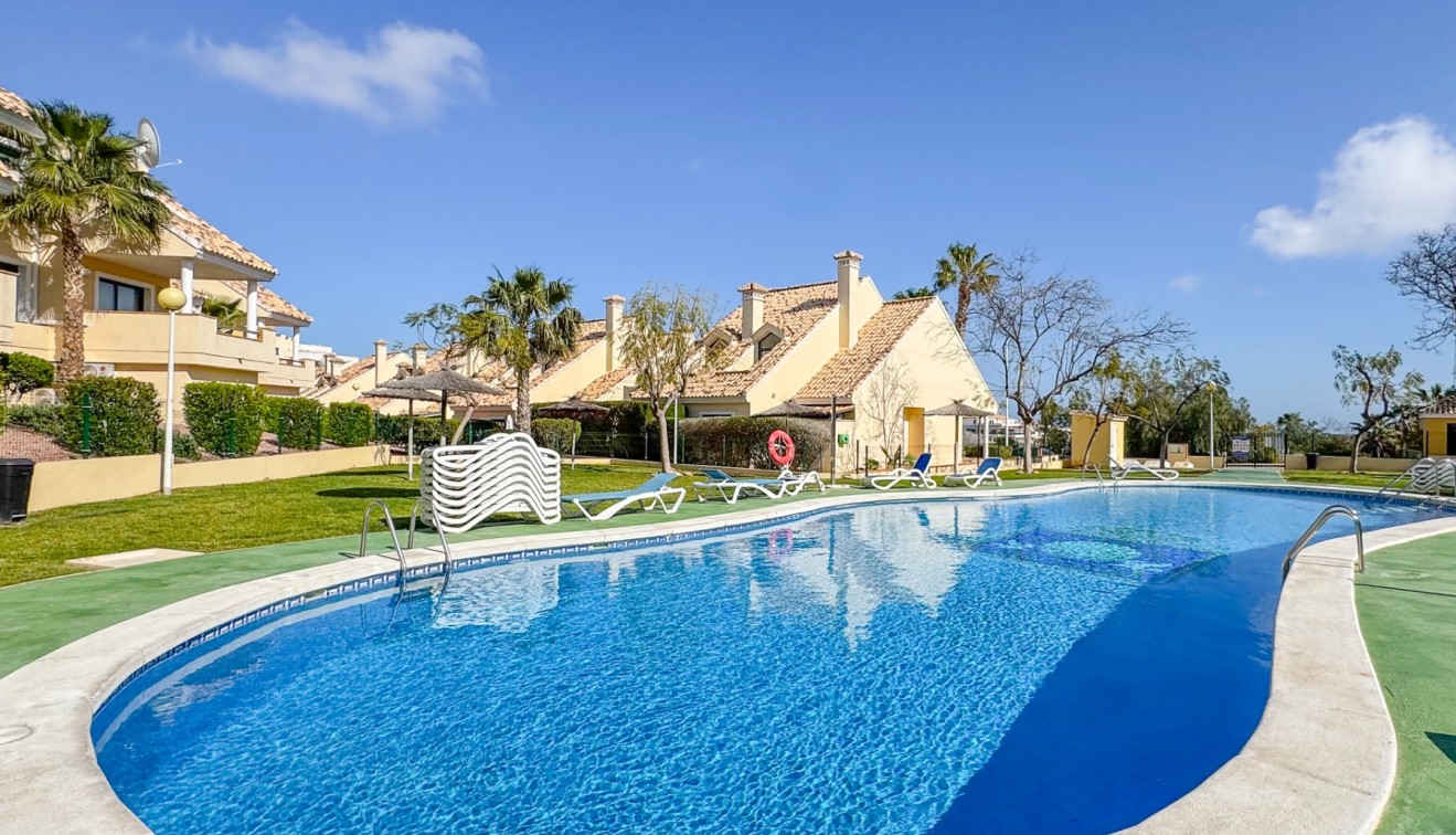 Sprzedaż - Apartament - Orihuela costa - Lomas de Campoamor