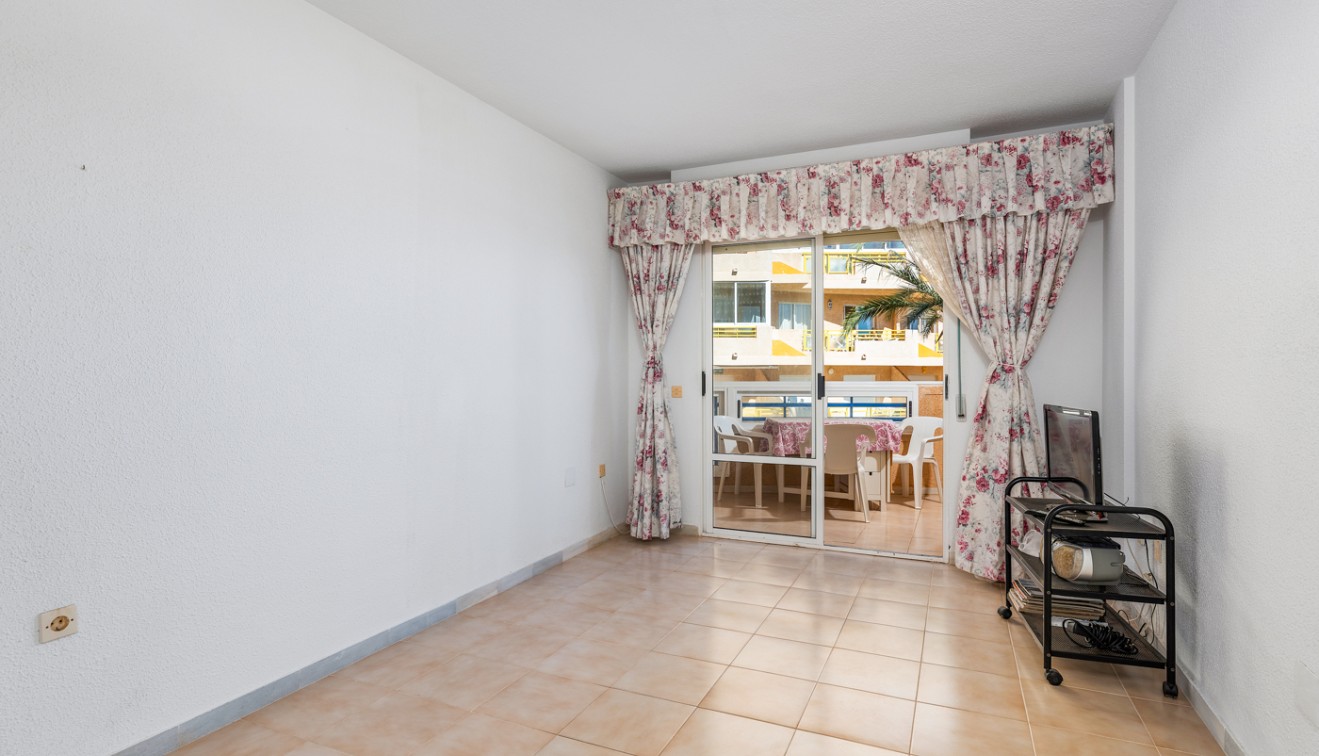 Sprzedaż - Apartament - Orihuela costa - Mil Palmeras