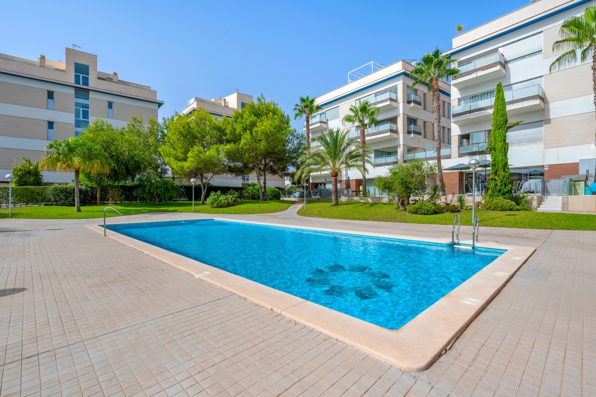 Sprzedaż - Apartament - Orihuela costa - Villamartín