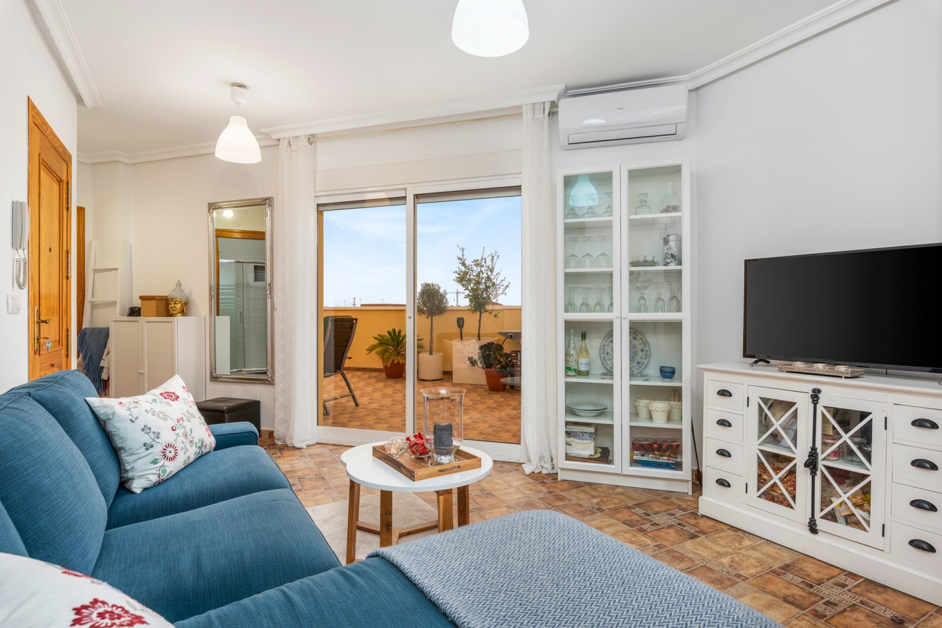 Sprzedaż - Apartament - Pilar de La Horadada