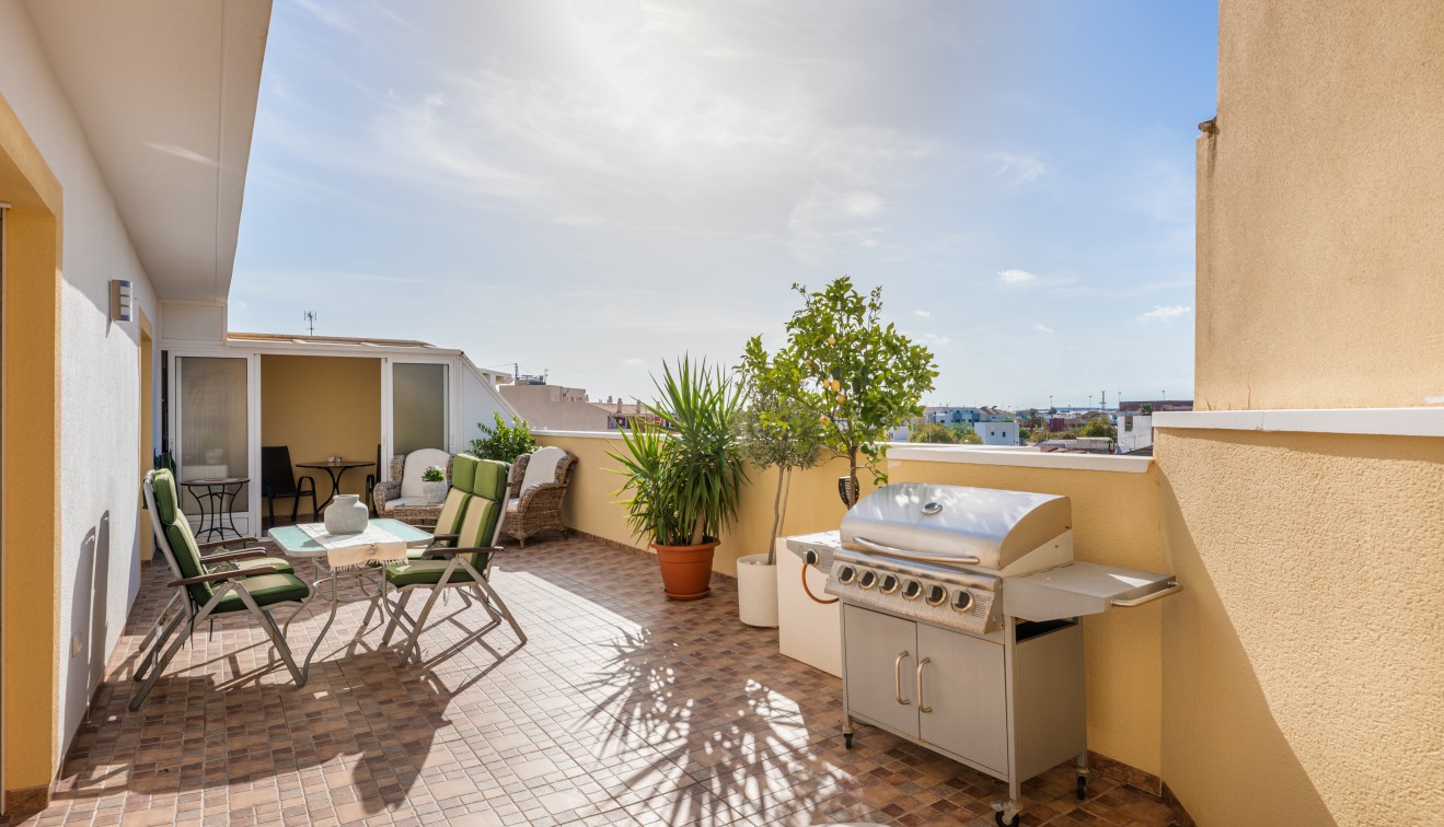 Sprzedaż - Apartament - Pilar de La Horadada