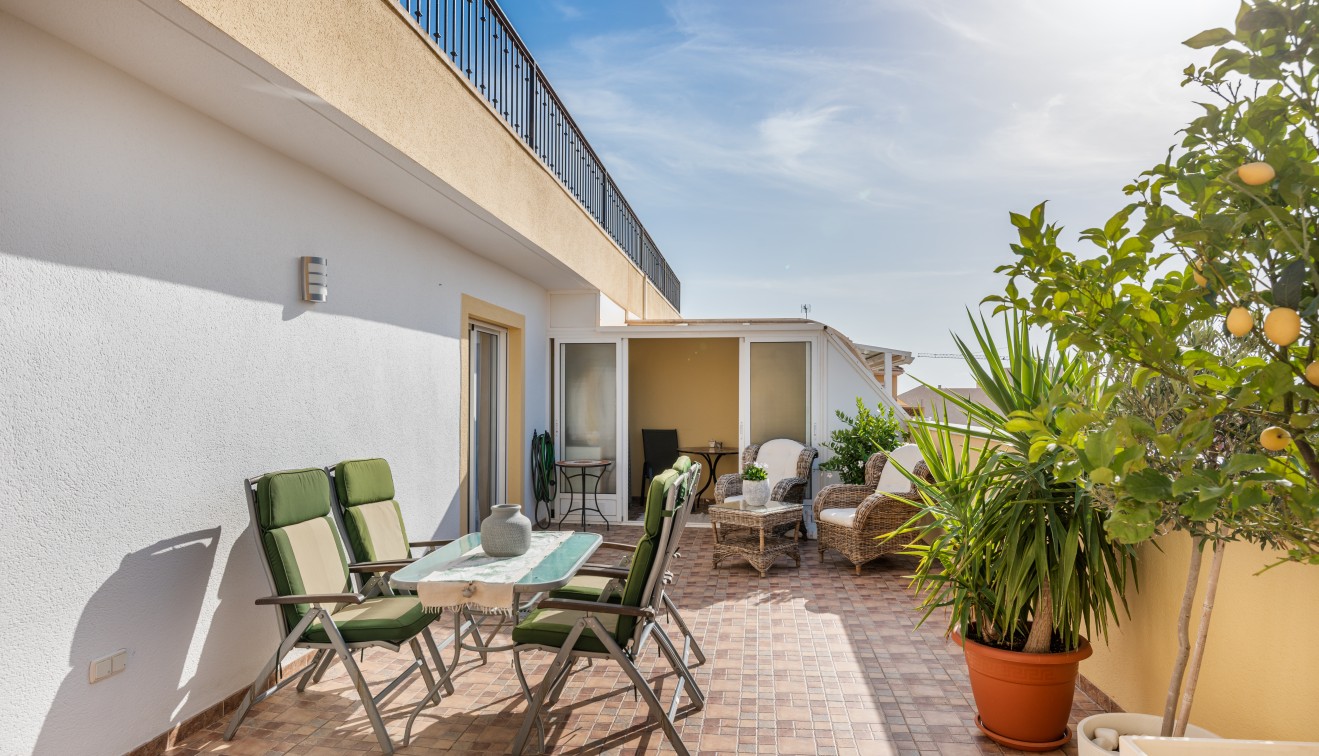 Sprzedaż - Apartament - Pilar de La Horadada