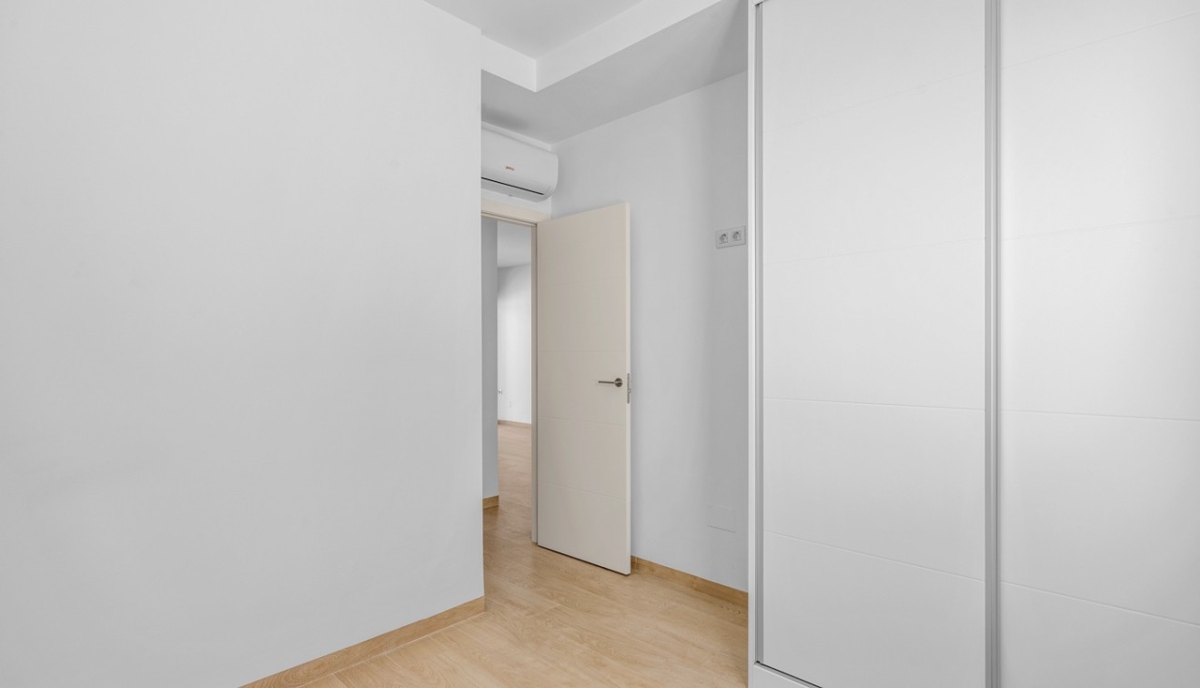 Sprzedaż - Apartament - San Miguel