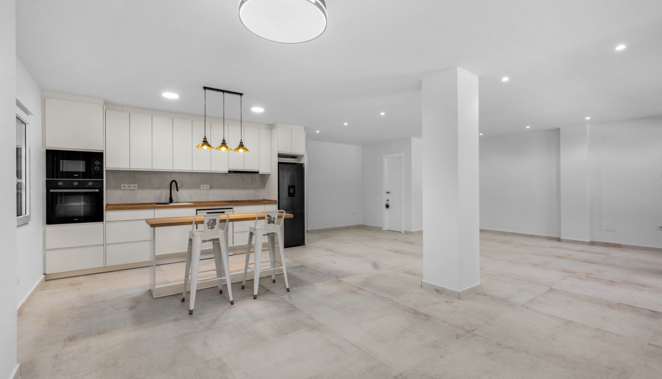 Sprzedaż - Apartament - Torrevieja - Playa del Acequión